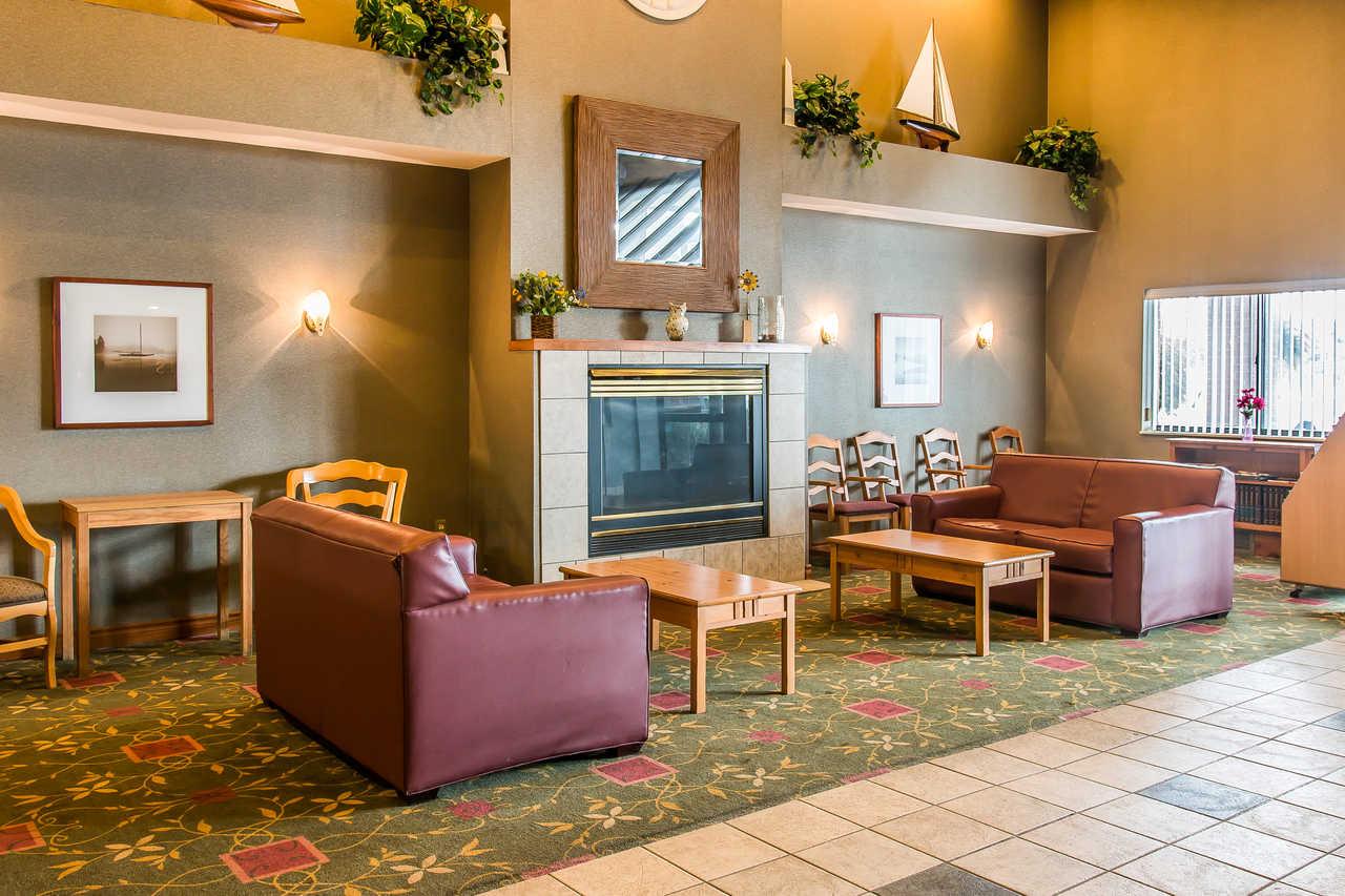 פורט הורון Comfort Inn מראה חיצוני תמונה